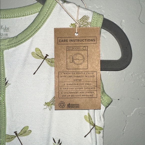 Kyte Baby Dragonfly Bamboo Sleeveless Romper- 12-18M - Picture 2 of 4
